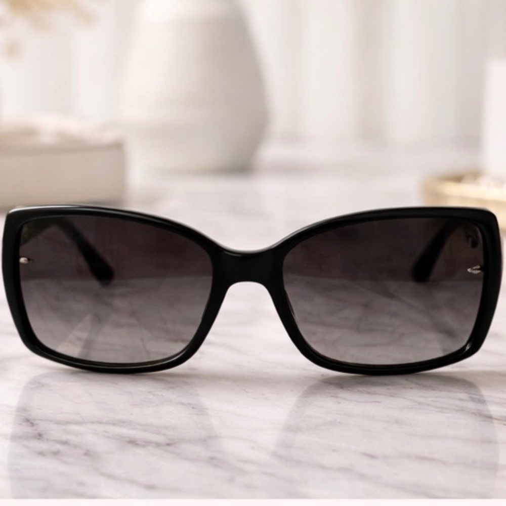 Gently used Chanel Sunglasses - Picture 2 of 7